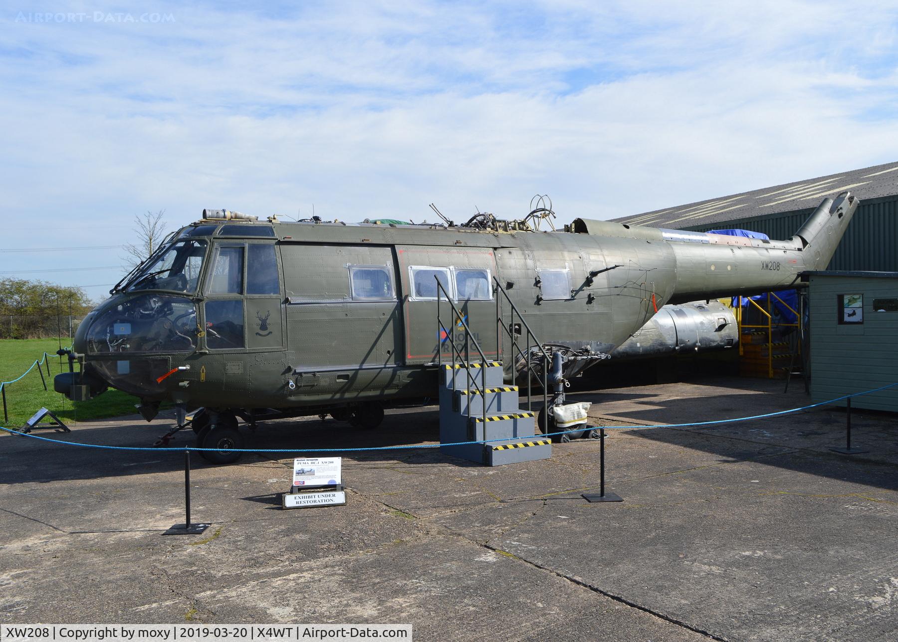 XW208, 1971 Westland Puma HC.1 C/N 1095, Westland Puma HC.1 at Winthorpe.
