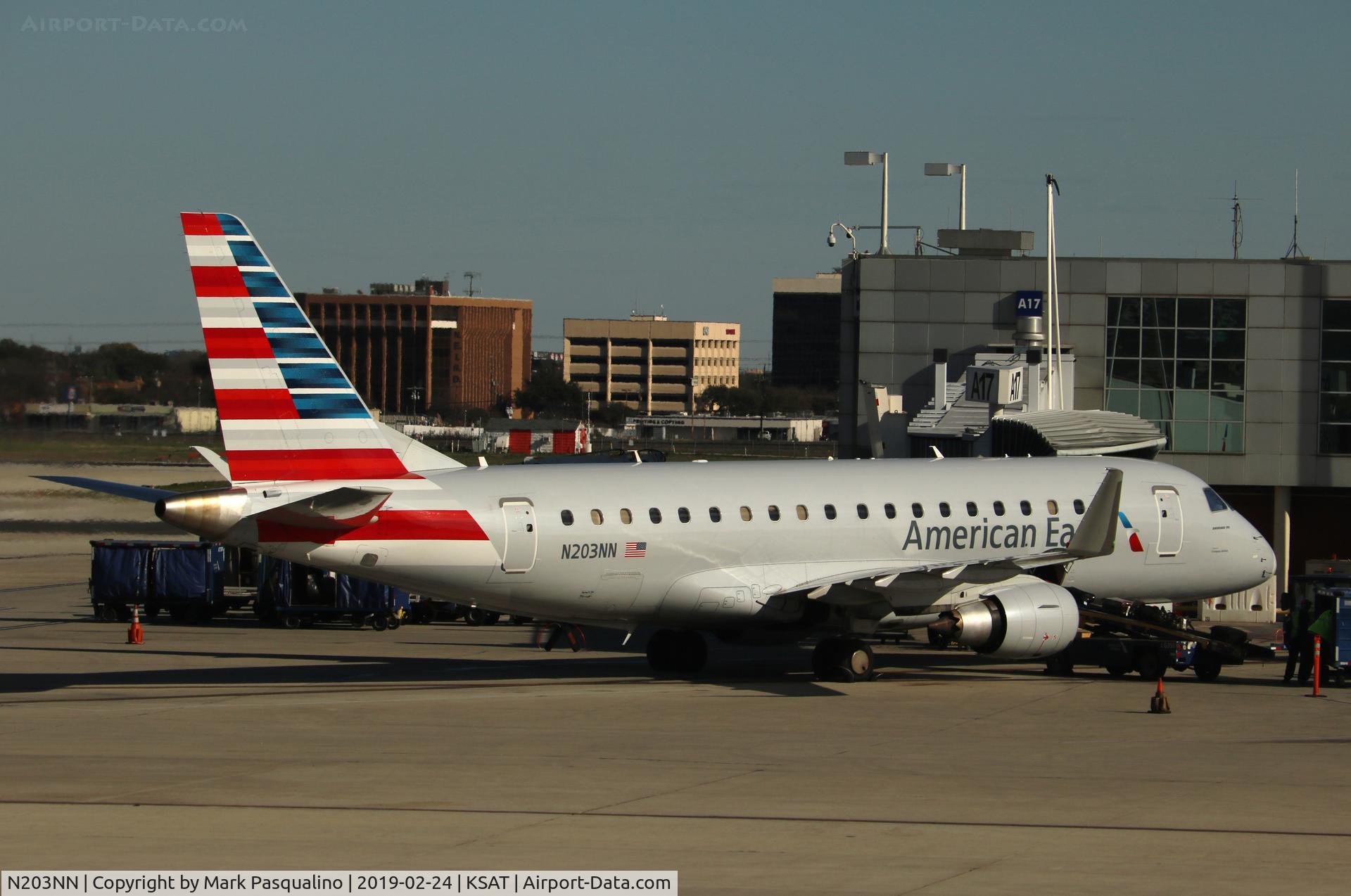 N203NN, 2015 Embraer 175LR (ERJ-170-200LR) C/N 17000473, ERJ-170-200LR