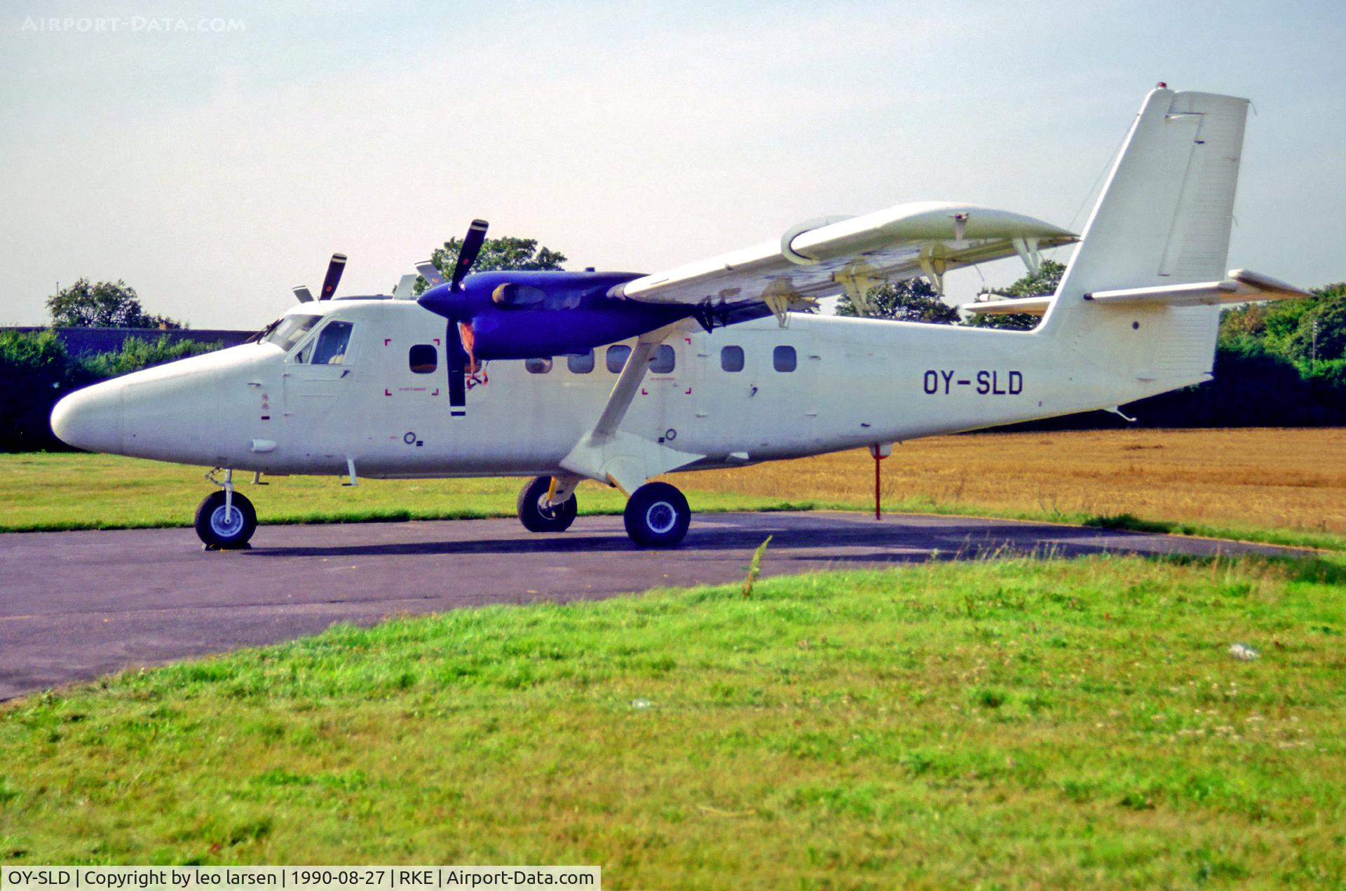 OY-SLD, 1982 De Havilland DHC-6-300 Twin Otter C/N 799, Roskilde 27.8.1990