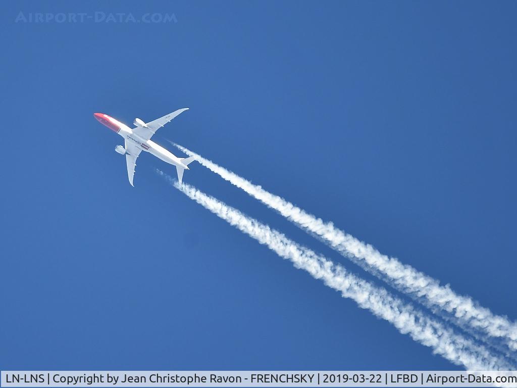 LN-LNS, 2017 Boeing 787-9 Dreamliner C/N 63311, NAX1WA Barcelona to Los Angeles overflying Bordeaux airport flight level 360