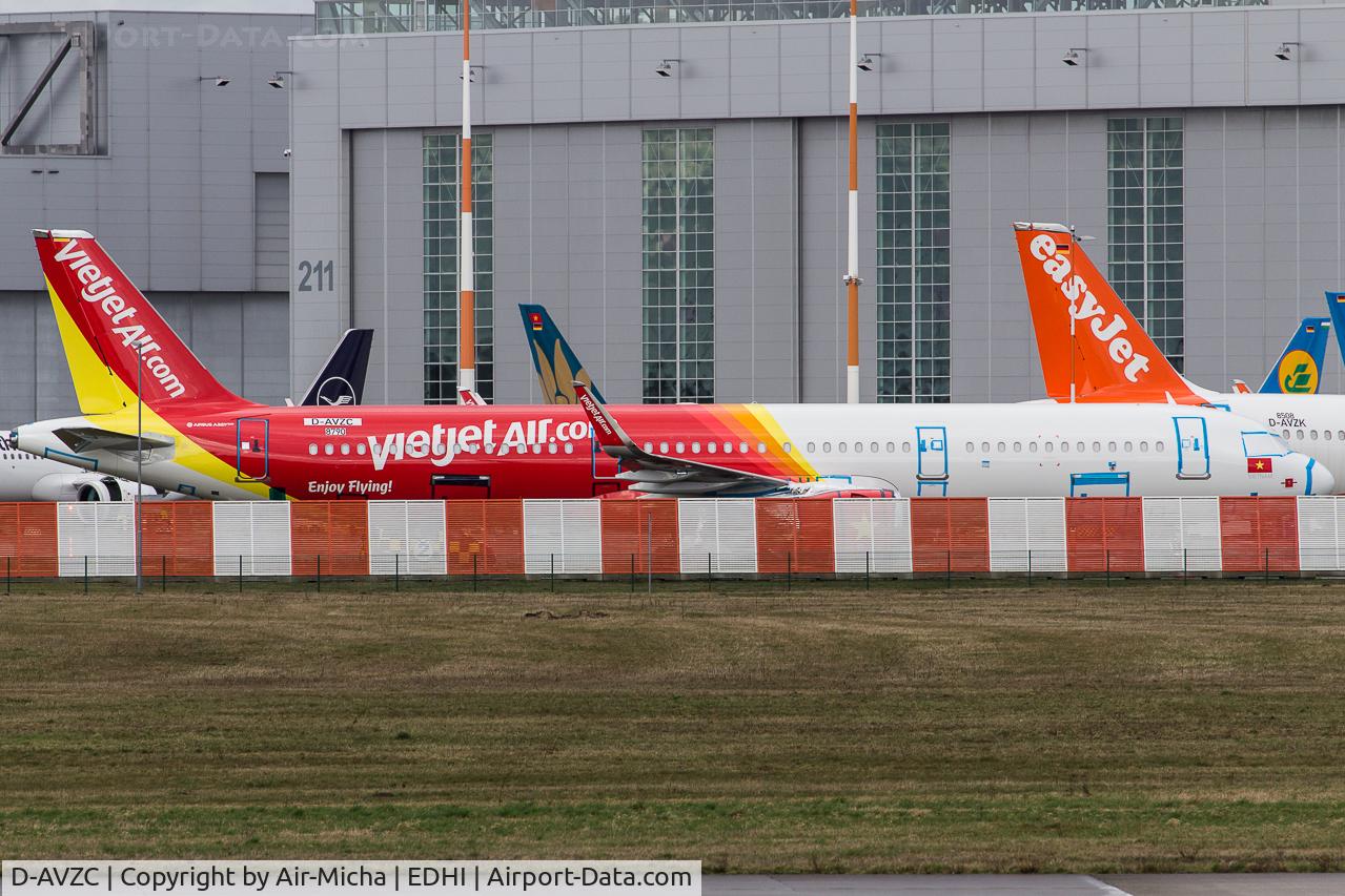 D-AVZC, 2016 Airbus A321-231 C/N 7058, New : VietJetAir