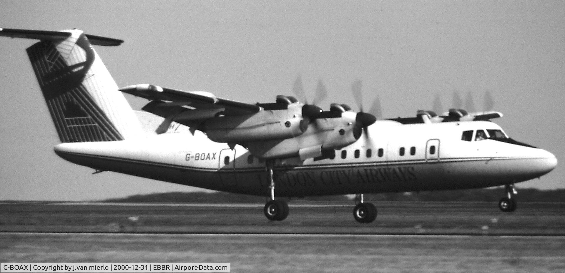 G-BOAX, 1988 De Havilland Canada DHC-7-110 Dash 7 C/N 111, Landing at Brussels 25L
