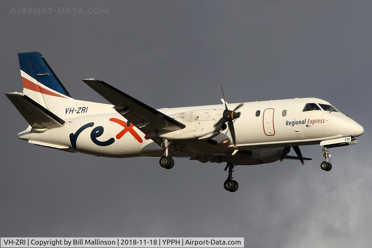 VH-ZRI, 1996 Saab 340B C/N 340B-394, finals