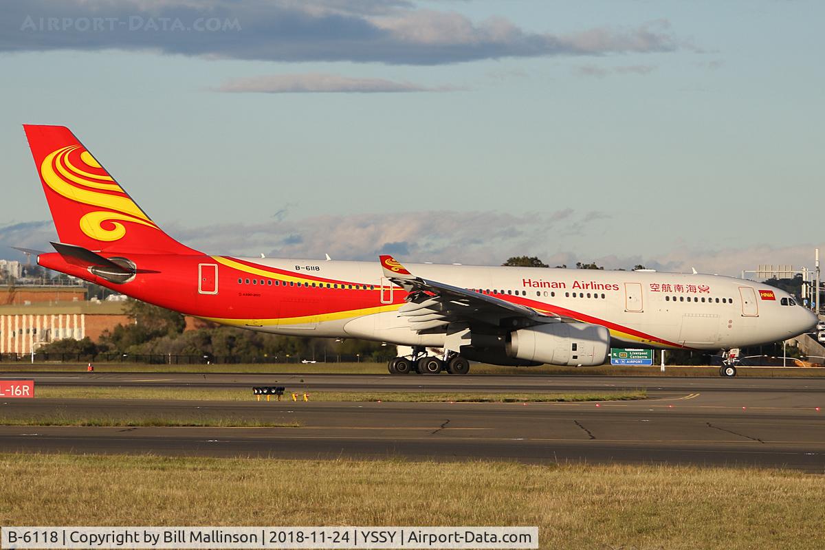 B-6118, 2007 Airbus A330-243 C/N 881, taxiing