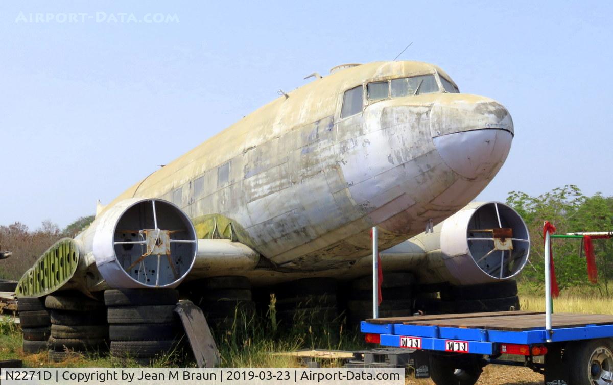 N2271D, 1943 Douglas C-47B Skytrain C/N 16426/33174, Dismantled in a lumber yard in Phachi on road #3056, Province of Ayutthaya / Thailand