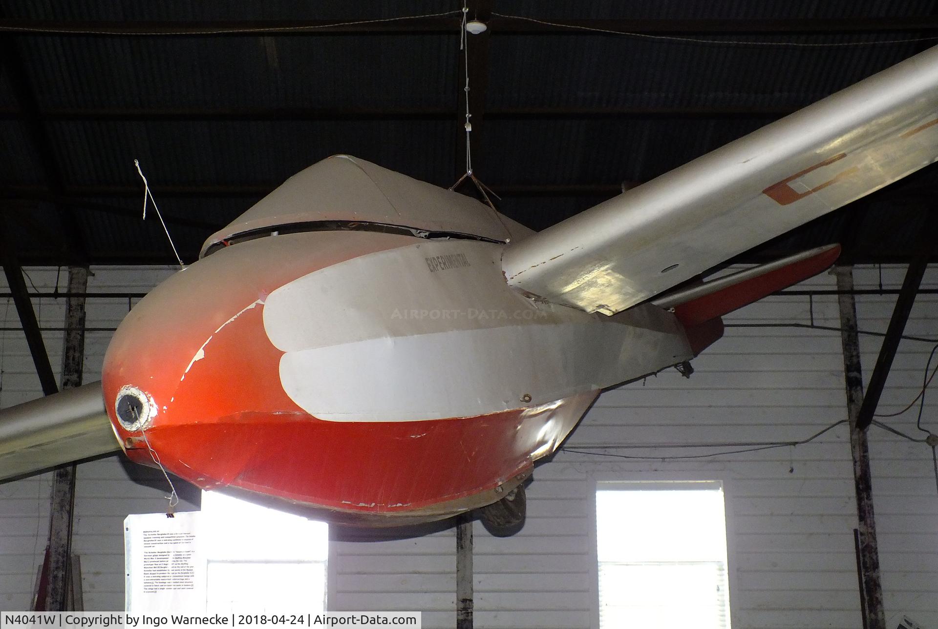 N4041W, 1964 Scheibe Bergfalke III C/N 5529, Scheibe Bergfalke III at the Aviation Museum at Garner Field, Uvalde TX