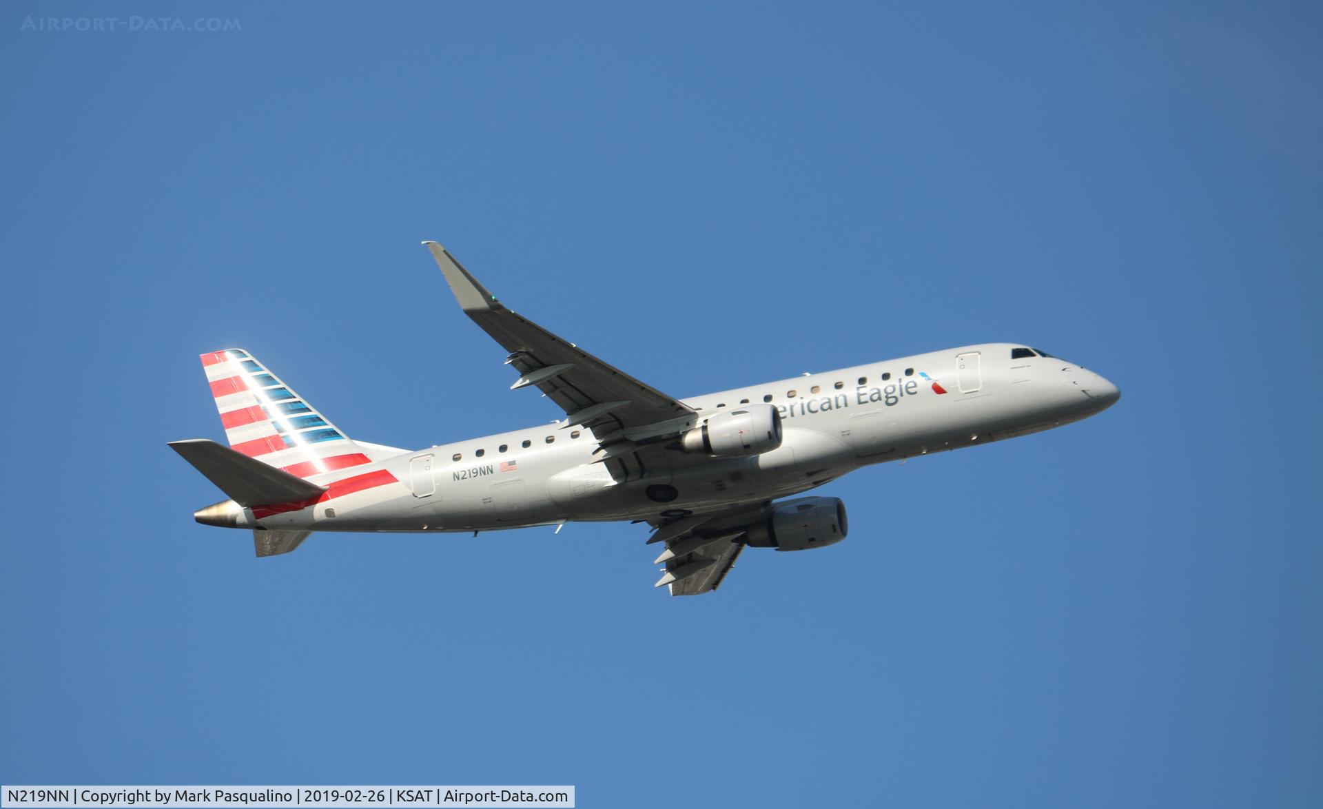 N219NN, 2015 Embraer 175LR (ERJ-170-200LR) C/N 17000522, ERJ-170-200LR