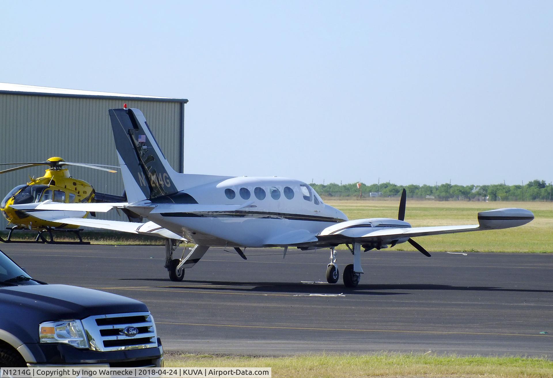 N1214G, 1975 Cessna 414 Chancellor Chancellor C/N 414-0652, Cessna 414 Chancellor at Garner Field airport, Uvalde TX