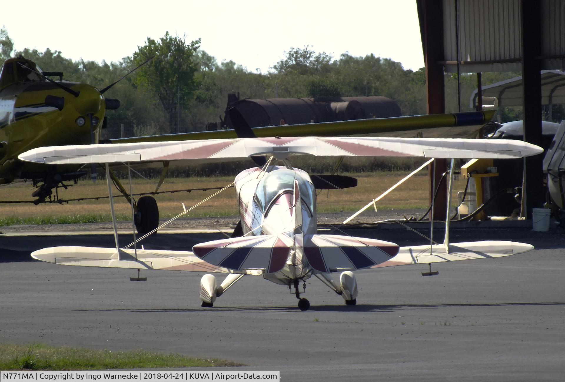 N771MA, 1986 Christen Pitts S-2B Special C/N 5104, Christen Pitts S-2B at Garner Field airport, Uvalde TX