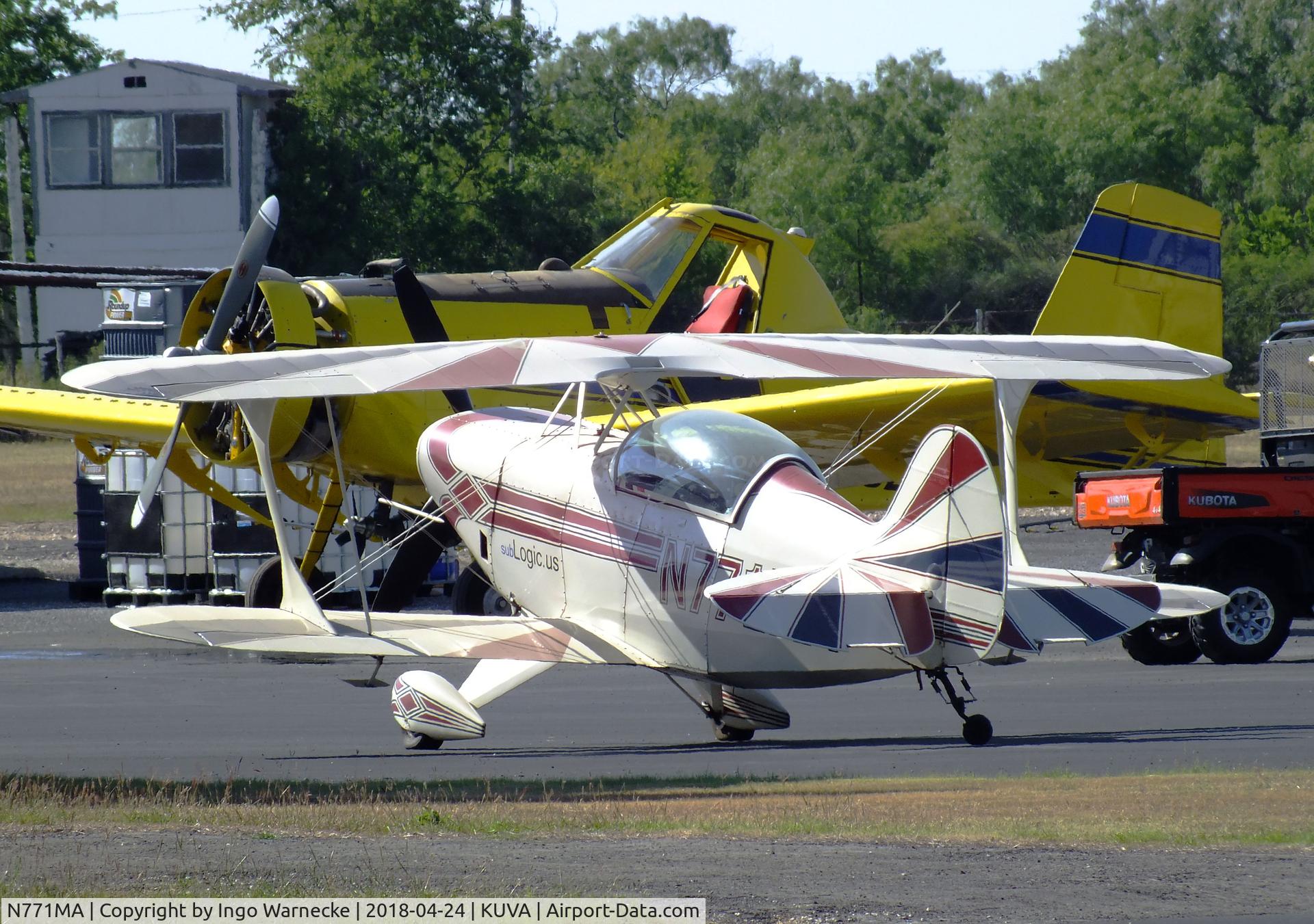 N771MA, 1986 Christen Pitts S-2B Special C/N 5104, Christen Pitts S-2B at Garner Field airport, Uvalde TX