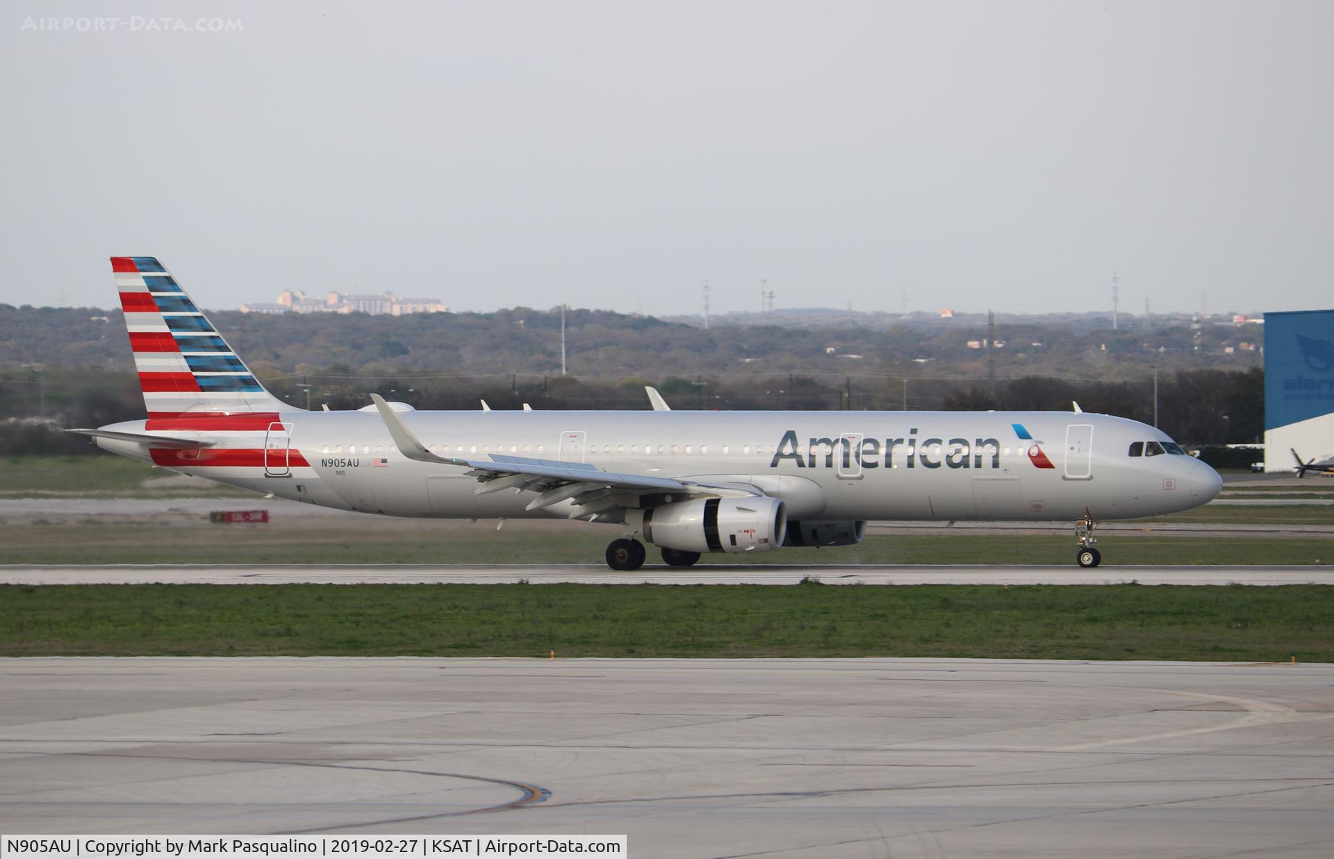 N905AU, 2016 Airbus A321-231 C/N 7700, Airbus A321-231