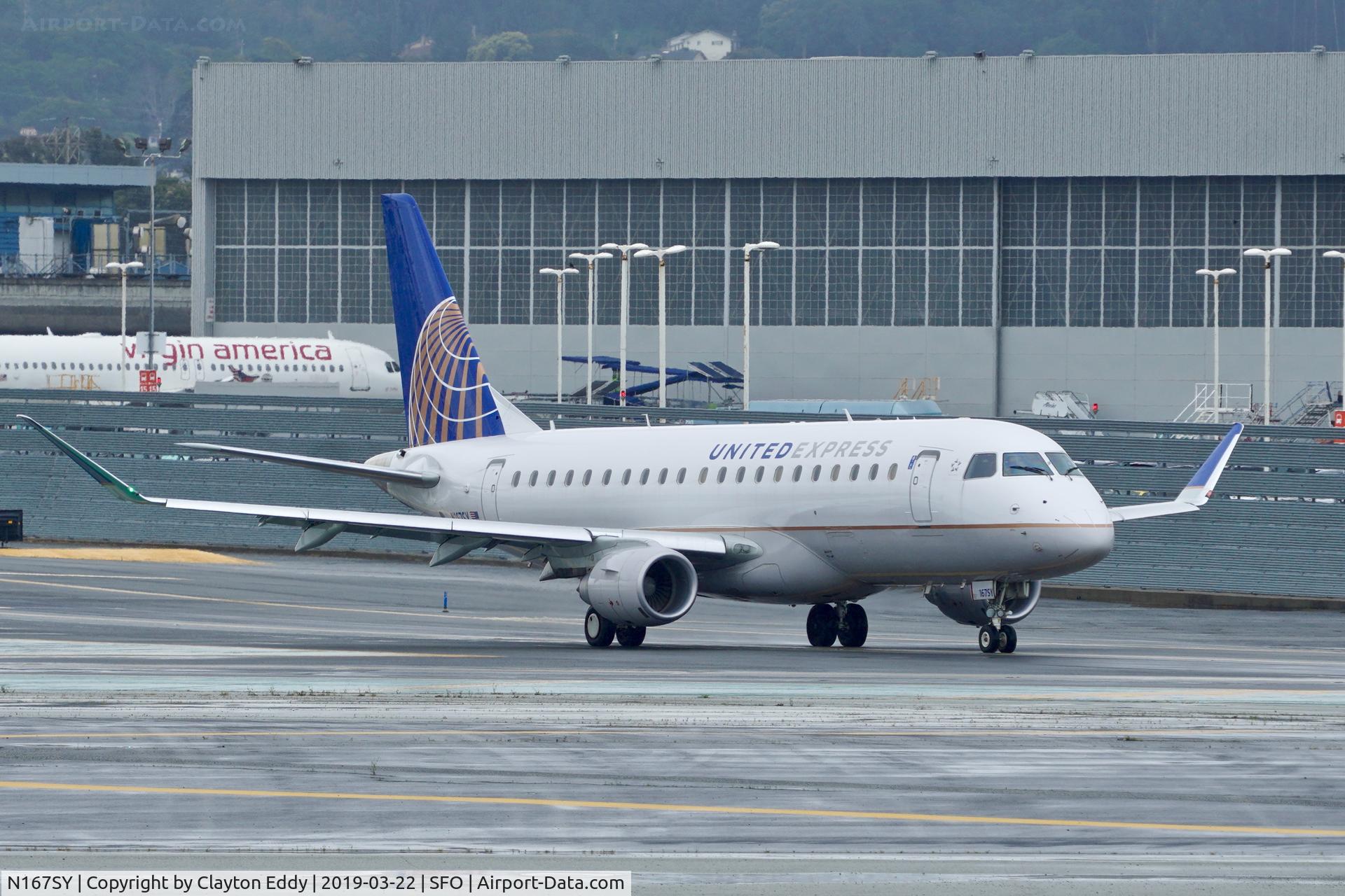 N167SY, 2016 Embraer 175LR (ERJ-170-200LR) C/N 17000616, SFO 2019.
