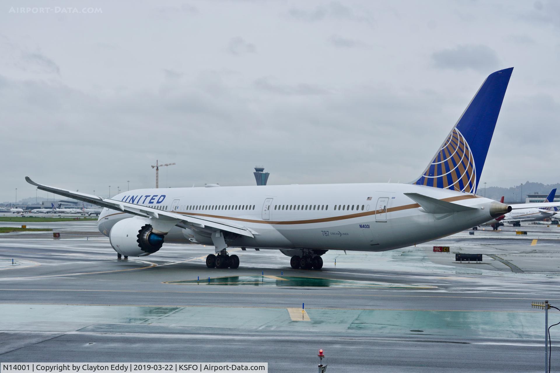 N14001, 2018 Boeing 787-10 Dreamliner Dreamliner C/N 40936, SFO 2019.