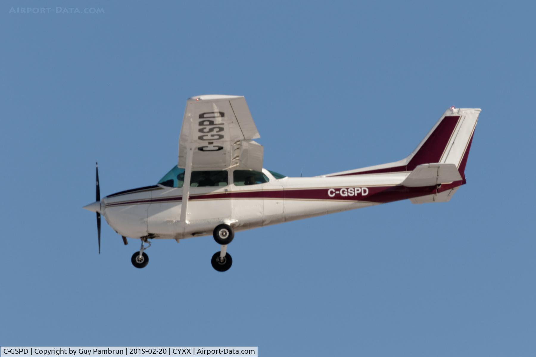 C-GSPD, 1981 Cessna 172P C/N 17274199, Landing
