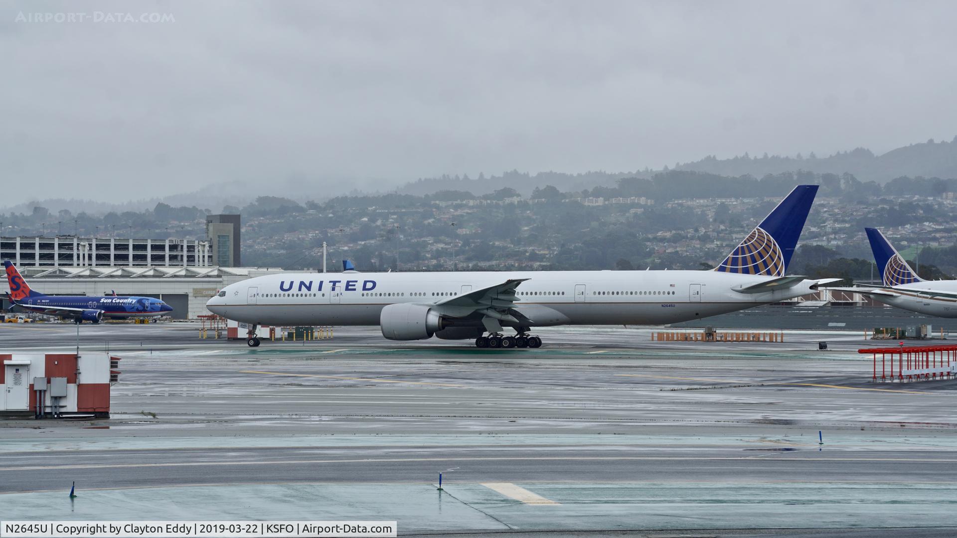 N2645U, 2017 Boeing 777-322/ER C/N 64989, SFO 2019.