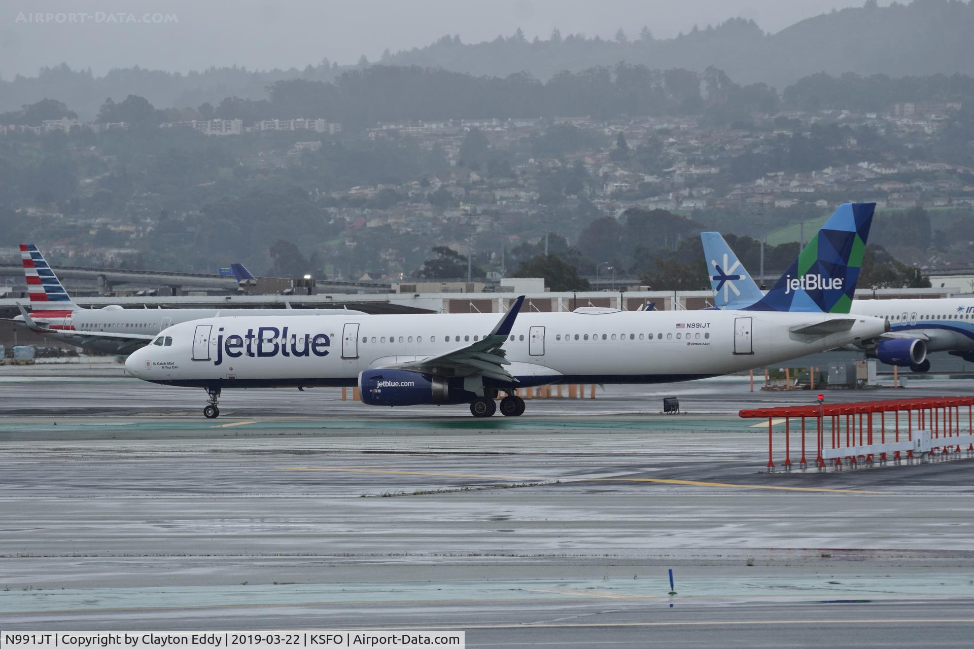 N991JT, 2017 Airbus A320-231 C/N 7994, SFO 2019.
