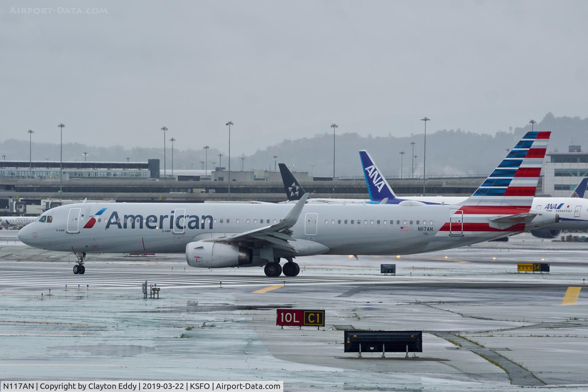 N117AN, 2014 Airbus A321-231 C/N 6094, SFO 2019.