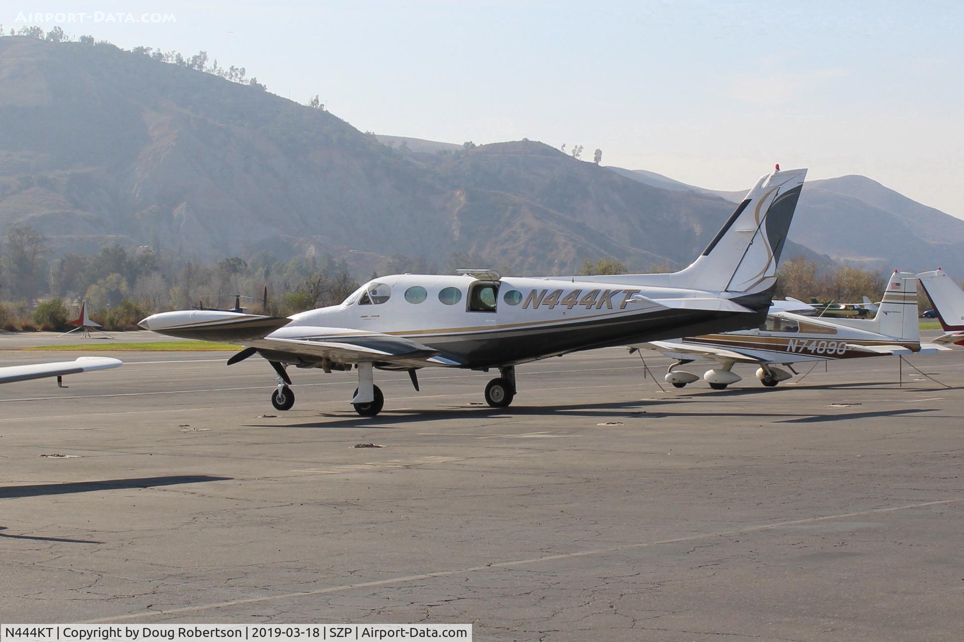 N444KT, 1981 Cessna 340A C/N 340A1235, 1981 Cessna 340A, two Continental TSIO-520K 310 Hp each, turbocharged and pressurized, Tip tanks standard. On transient ramp.