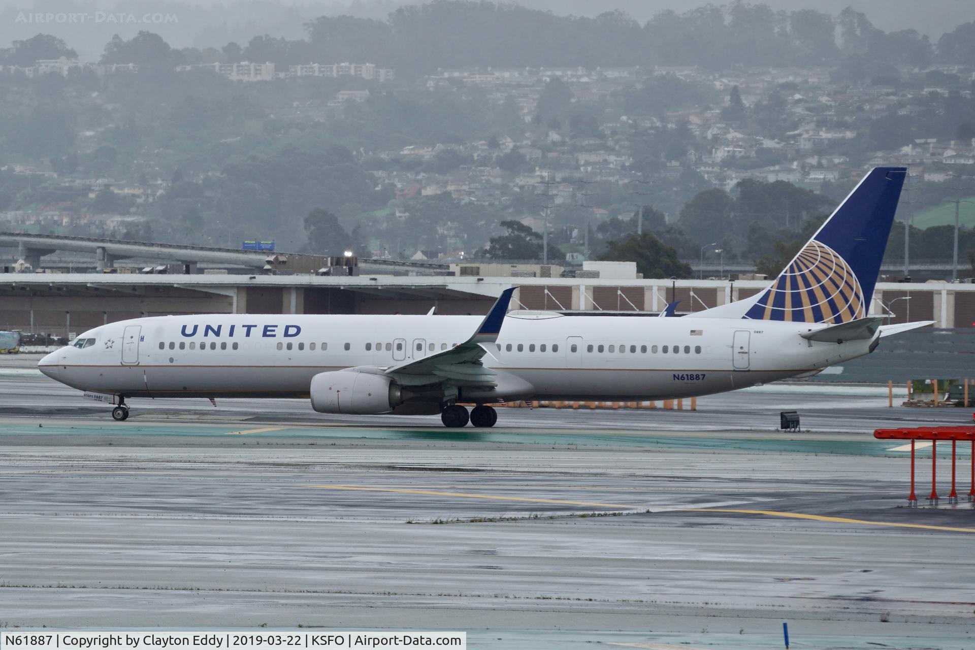 N61887, 2015 Boeing 737-924/ER C/N 42192, SFO 2019.
