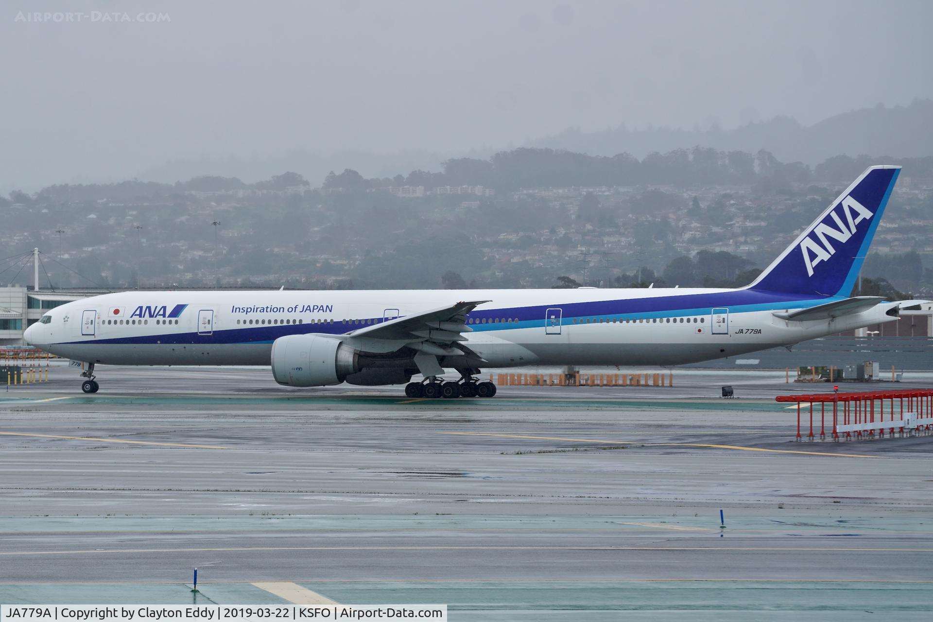 JA779A, 2007 Boeing 777-381/ER C/N 34894, SFO 2019.