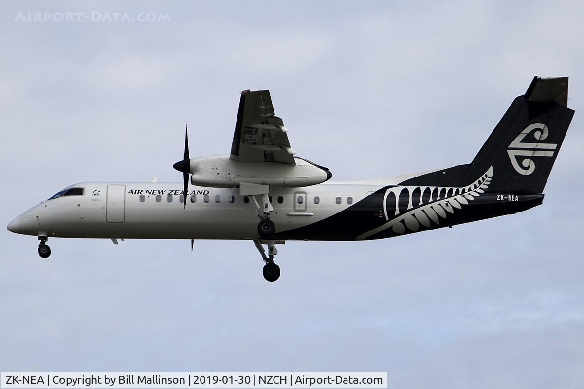 ZK-NEA, 2005 De Havilland Canada DHC-8-311 Dash 8 C/N 611, finals