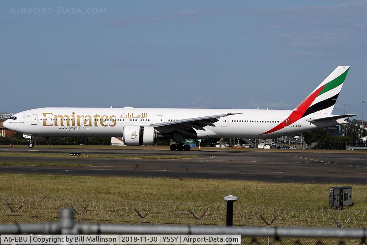 A6-EBU, 2006 Boeing 777-31H/ER C/N 34484, on 16R