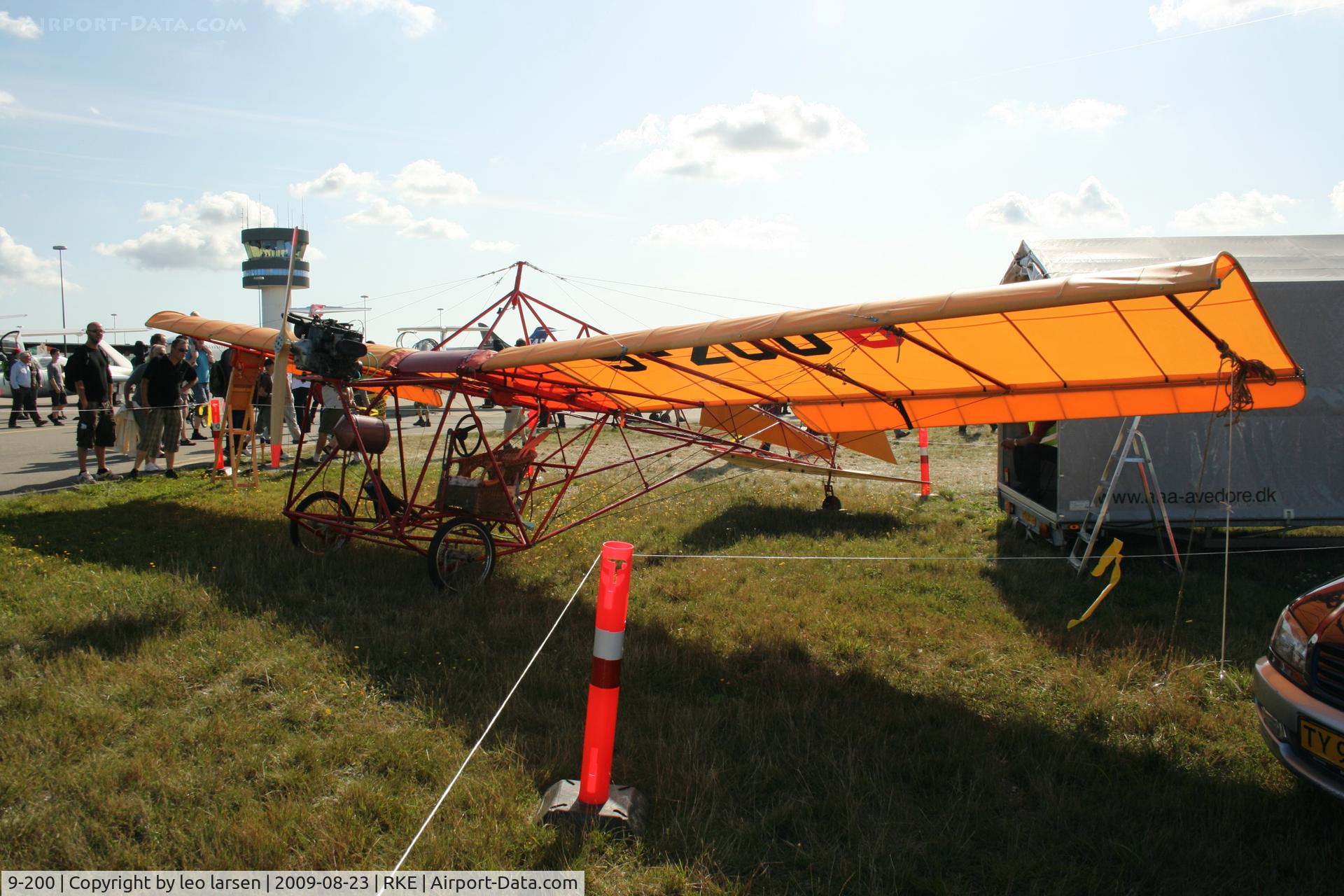 9-200, 2006 Ellehammer Ellehammer Replica C/N 1, Roskilde Air Show 23.8.2009