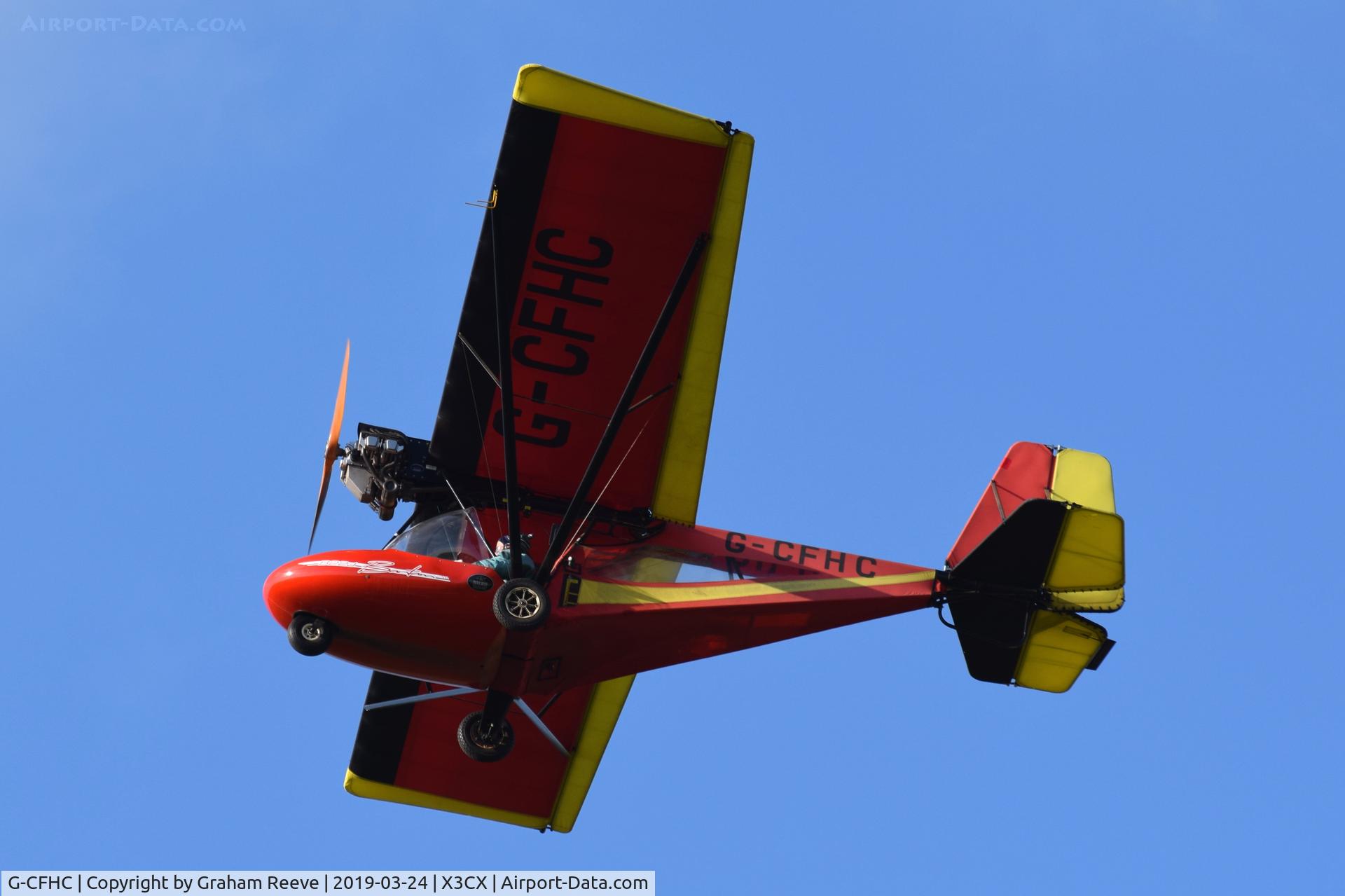 G-CFHC, 2008 Micro Aviation B22J Bantam C/N 08-0322, Departing from Northrepps.
