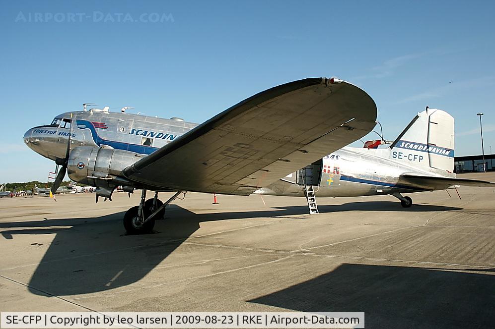 SE-CFP, 1943 Douglas DC-3C (C-47A-60-DL) C/N 13883, Roskilde Air Show 23.8.2009