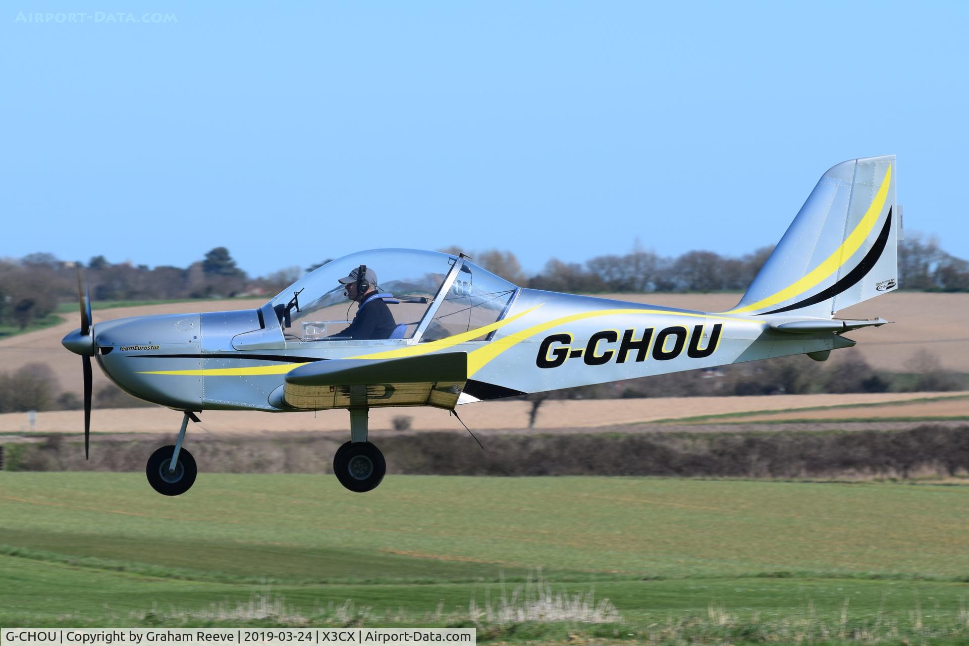 G-CHOU, 2012 Cosmik EV-97 TeamEurostar UK C/N 4102, Departing from Northrepps.