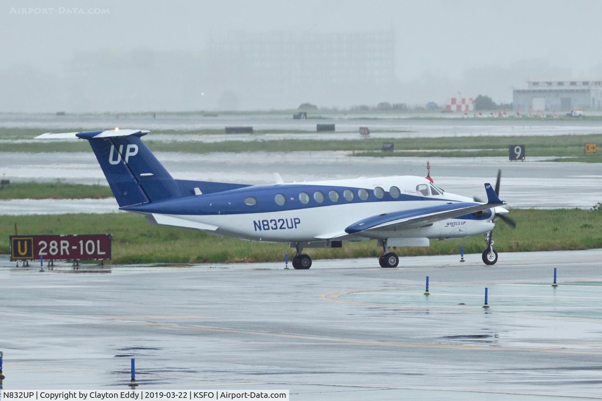 N832UP, 2014 Beechcraft B300 C/N FL-945, SFO 2019.