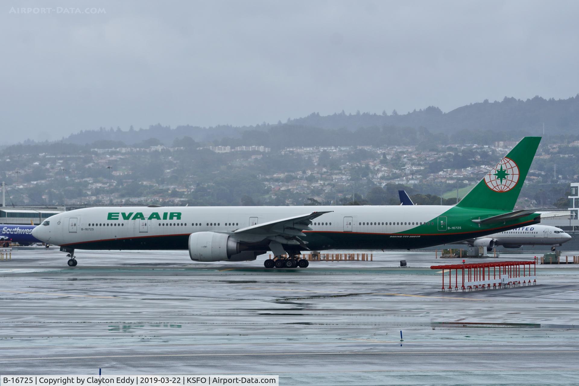 B-16725, 2015 Boeing 777-35E/ER C/N 44554, SFO 2019.