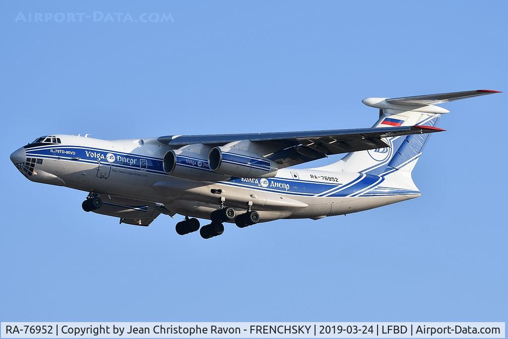 RA-76952, 2010 Ilyushin Il-76TD-90VD C/N 2093422743, Volga-Dnepr Airlines flight VI1851 from Chateauroux landing runway 05