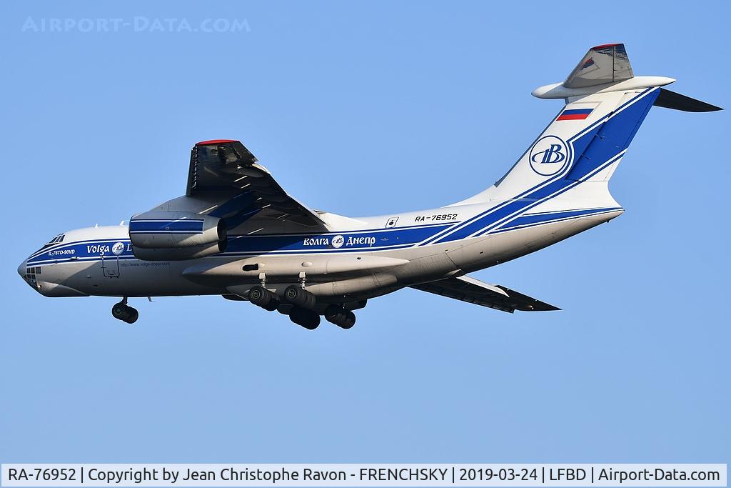 RA-76952, 2010 Ilyushin Il-76TD-90VD C/N 2093422743, Volga-Dnepr Airlines flight VI1851 from Chateauroux landing runway 05