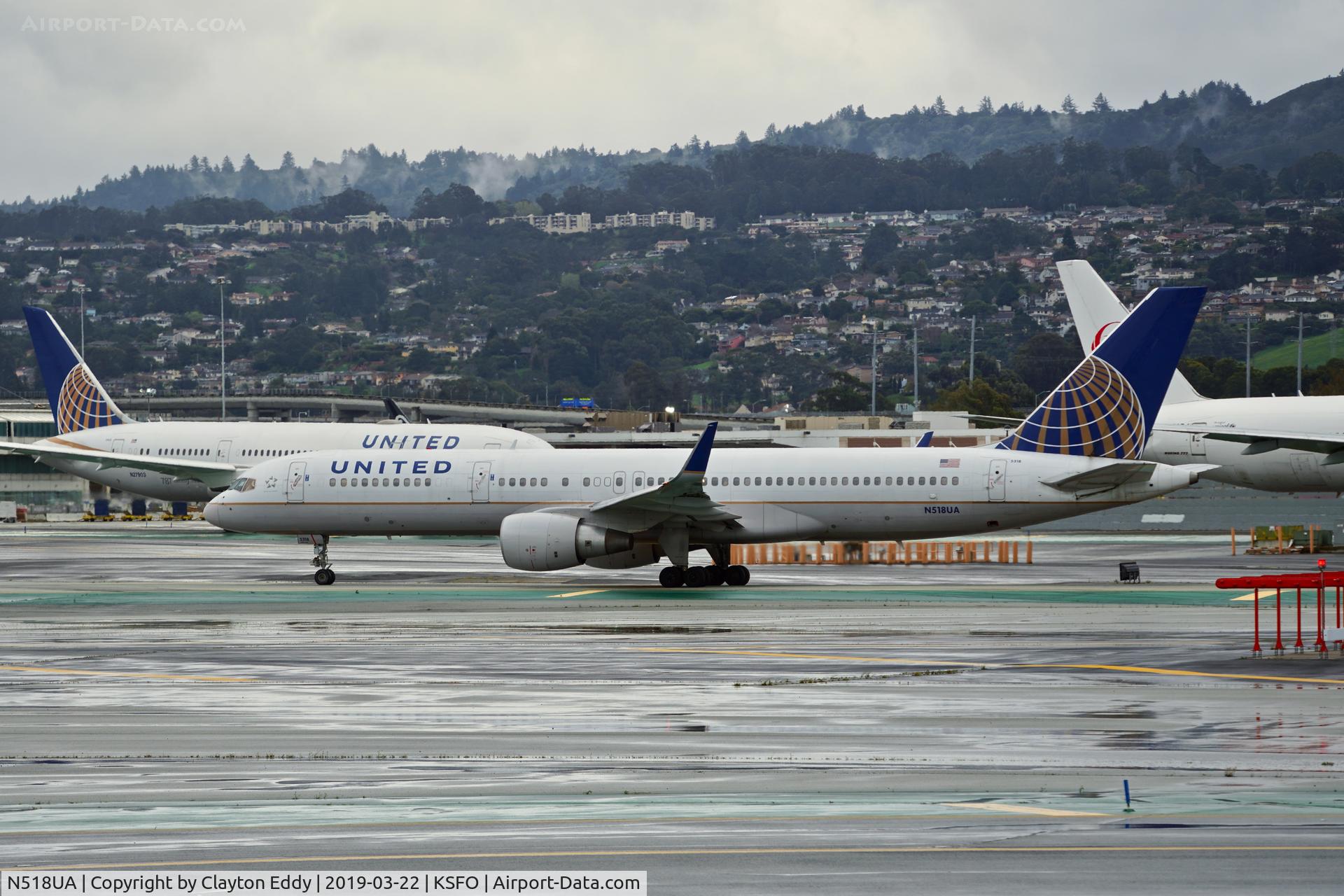 N518UA, 1990 Boeing 757-222 C/N 24871, SFO 2019.