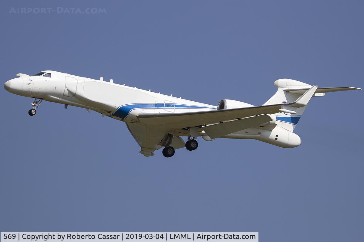 569, 2005 Gulfstream Aerospace GV SP (G550) Eitam C/N 5069, Runway 31