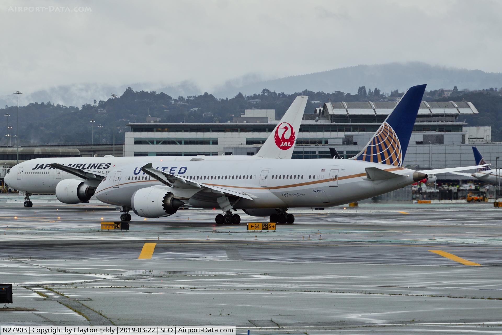 N27903, 2012 Boeing 787-8 Dreamliner C/N 34823, SFO 2019.