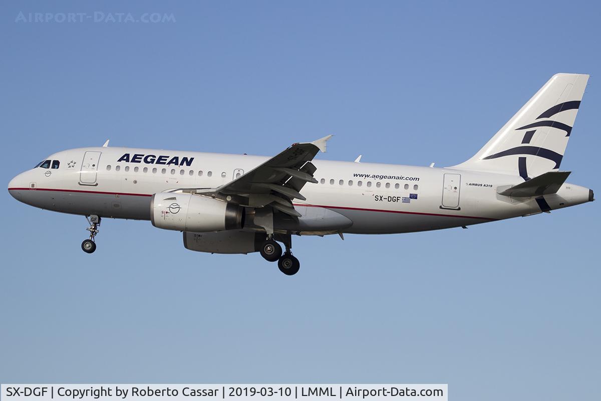 SX-DGF, 2005 Airbus A319-132 C/N 2468, Runway 31