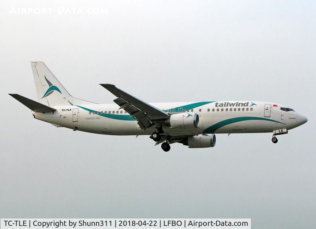 TC-TLE, 1997 Boeing 737-4Q8 C/N 27628, Landing rwy 14R