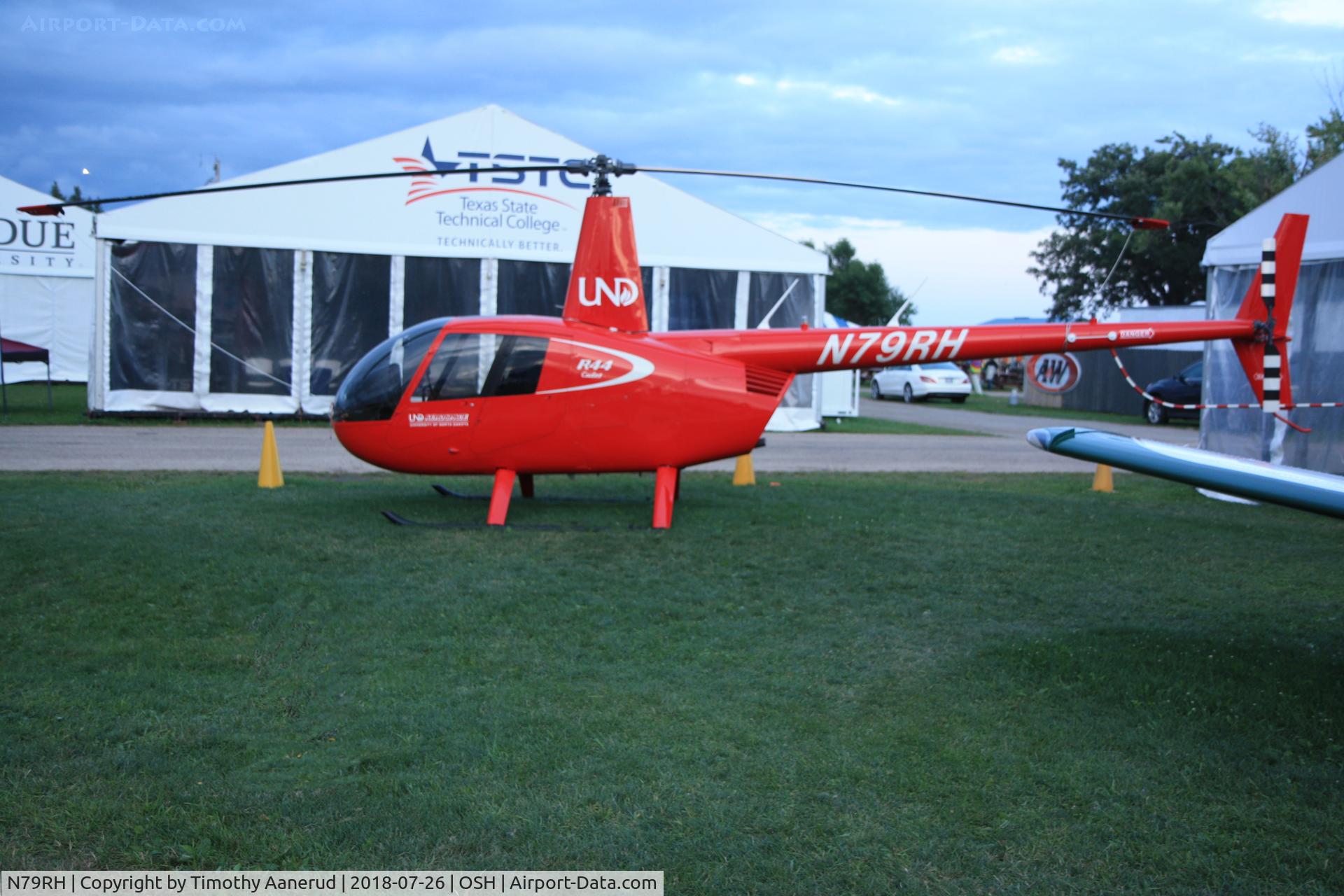 N79RH, 2017 Robinson R44 C/N 30011, 2017 Robinson R44, c/n: 30011