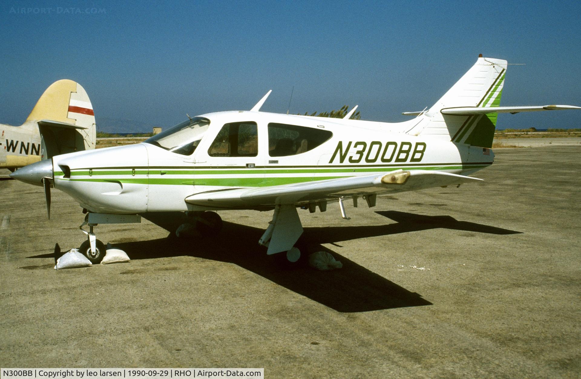 N300BB, Rockwell International 112A Commander C/N 388, Rhodos 29.9.1990