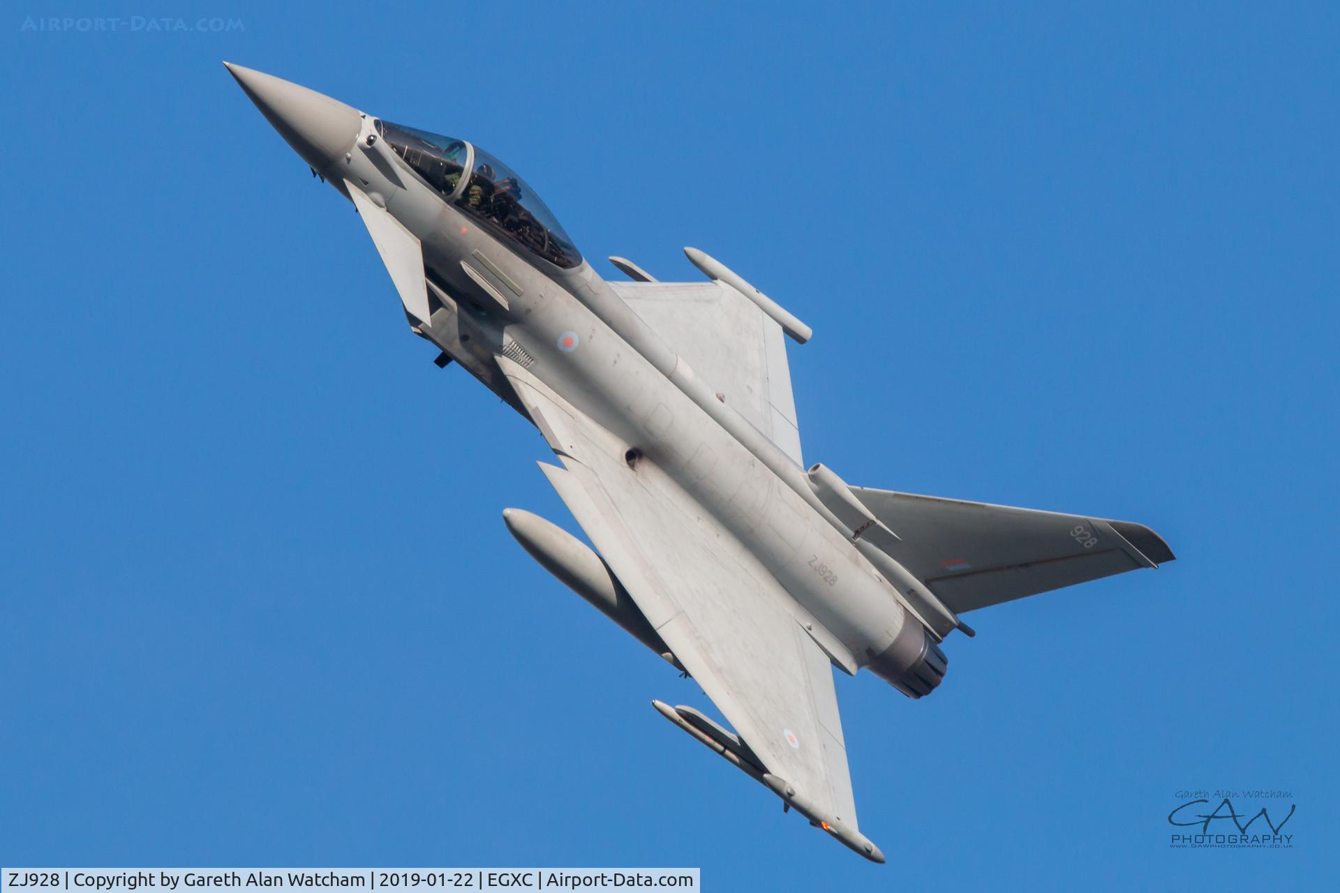 ZJ928, 2006 Eurofighter EF-2000 Typhoon FGR4 C/N 0094/BS019, Typhoon banking over Coningsby