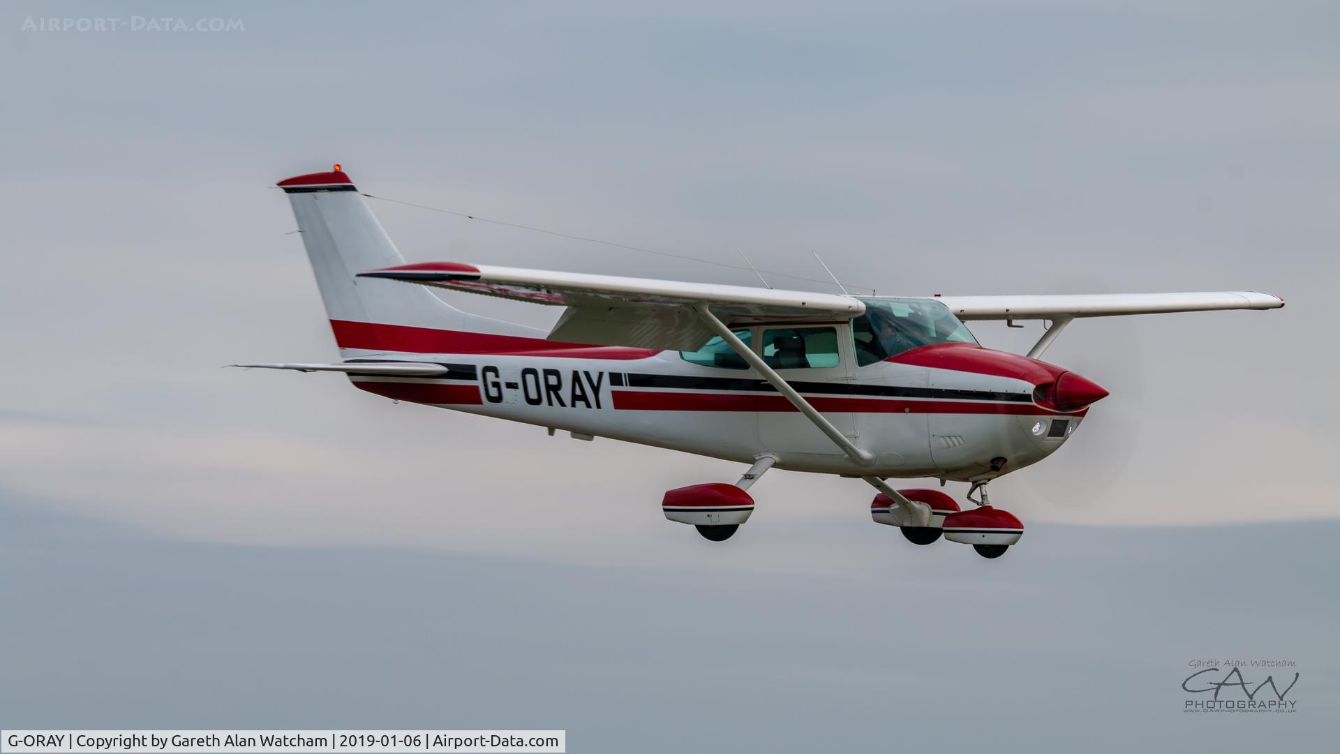 G-ORAY, 1980 Reims F182Q Skylane C/N 0132, Operating at North Coates