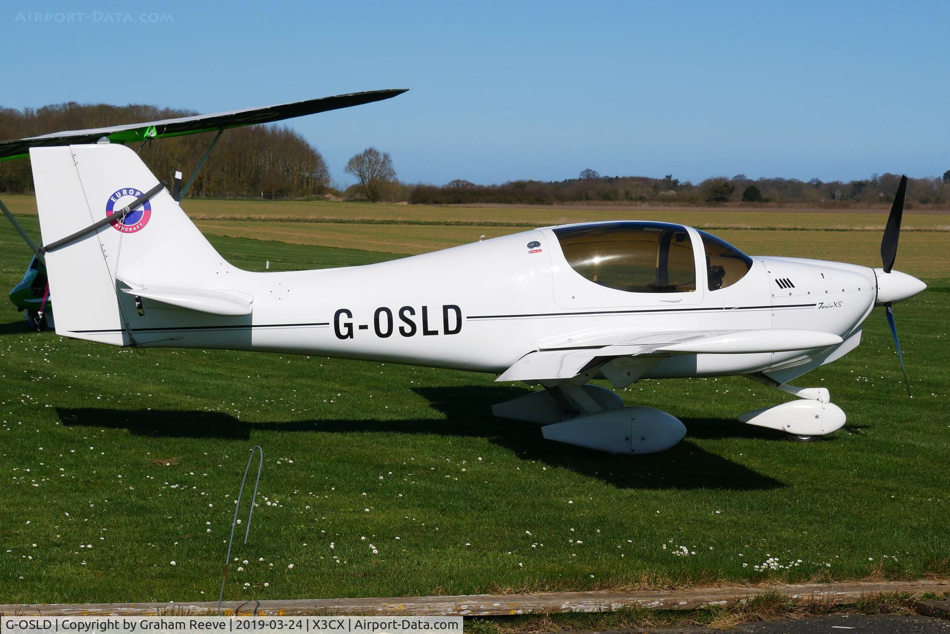 G-OSLD, 2000 Europa XS Tri-Gear C/N PFA 247-13641, Parked at Northrepps.