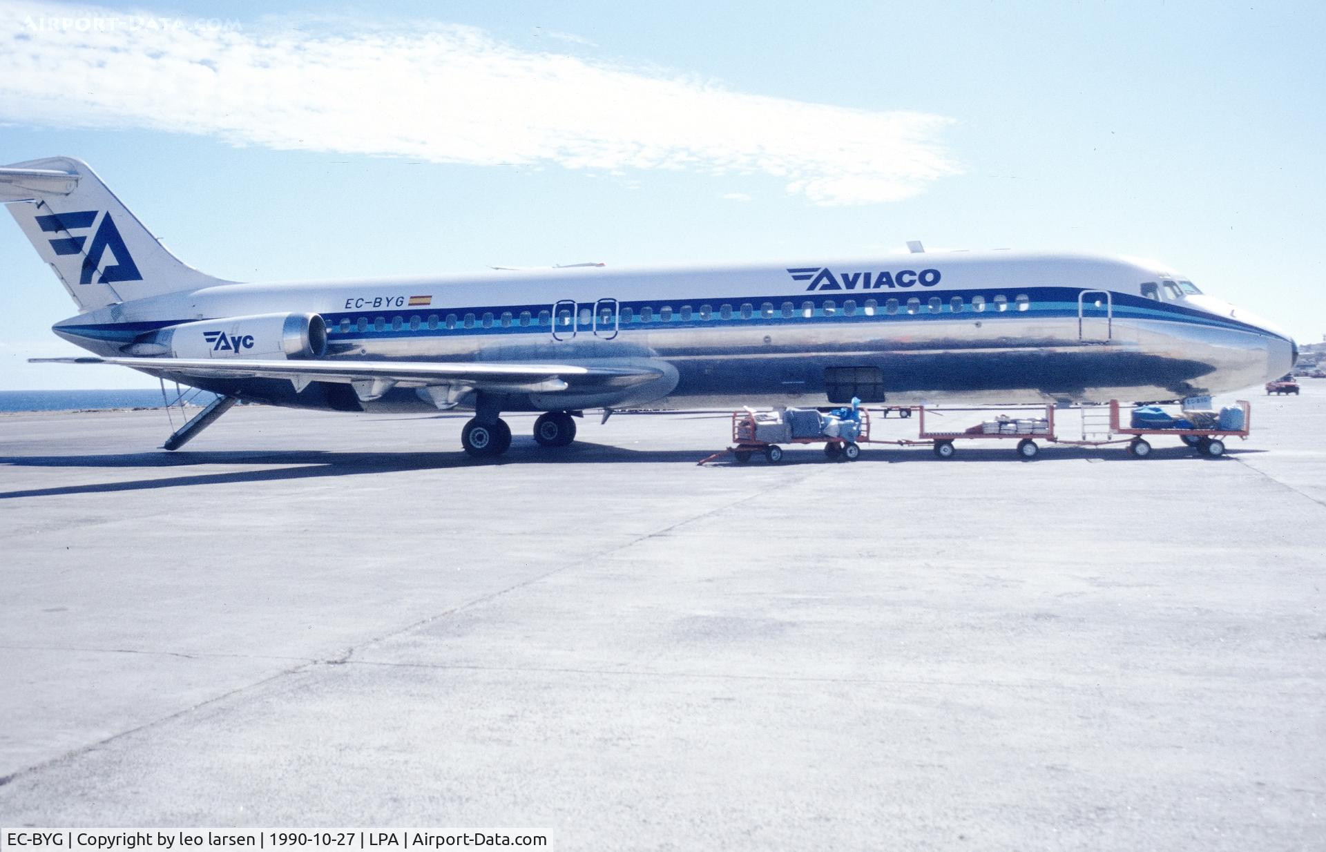 EC-BYG, 1972 Douglas DC-9-32 C/N 47543, Las Palmas 27.10.1990