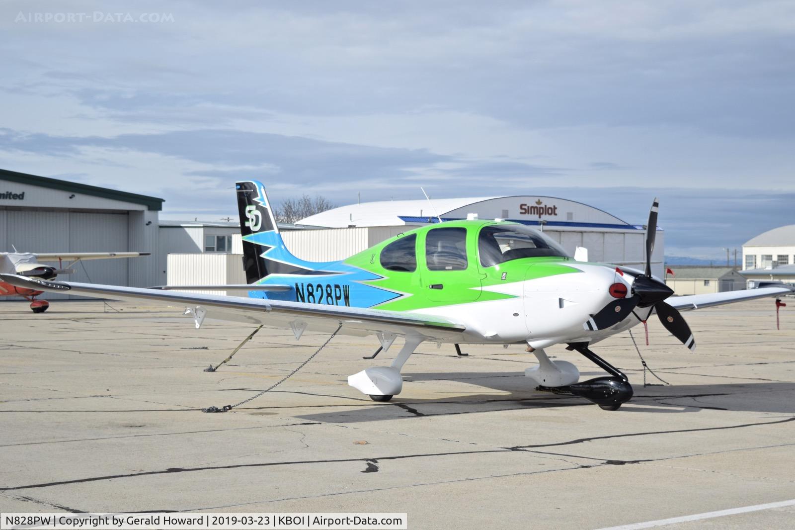 N828PW, 2017 Cirrus SR22T C/N 1635, Parked on south GA ramp.