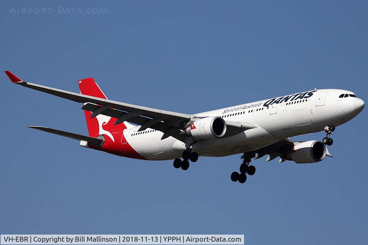 VH-EBR, 2011 Airbus A330-202 C/N 1251, FINALS