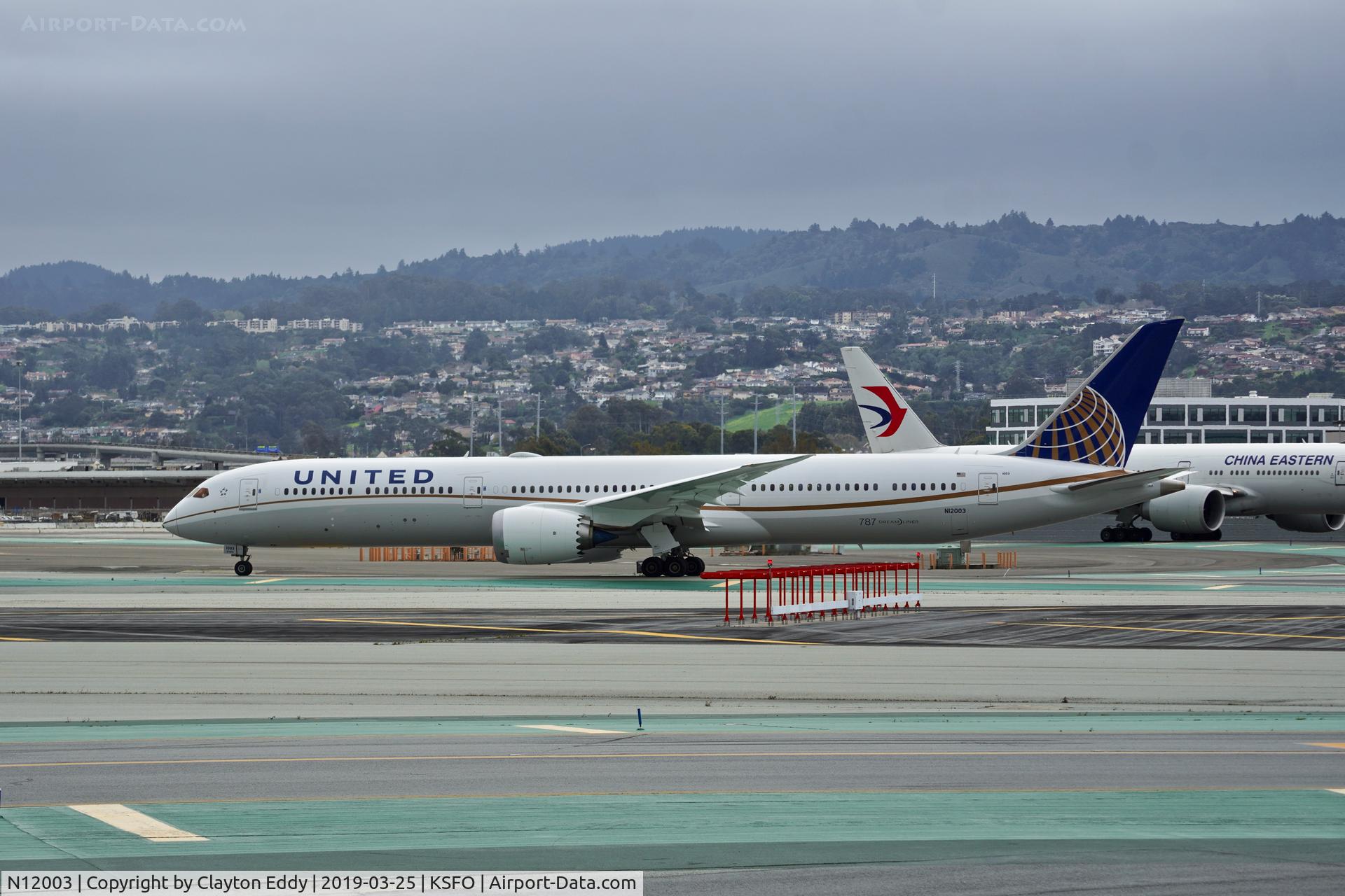 N12003, 2018 Boeing 787-10 Dreamliner Dreamliner C/N 40935, SFO 2019.