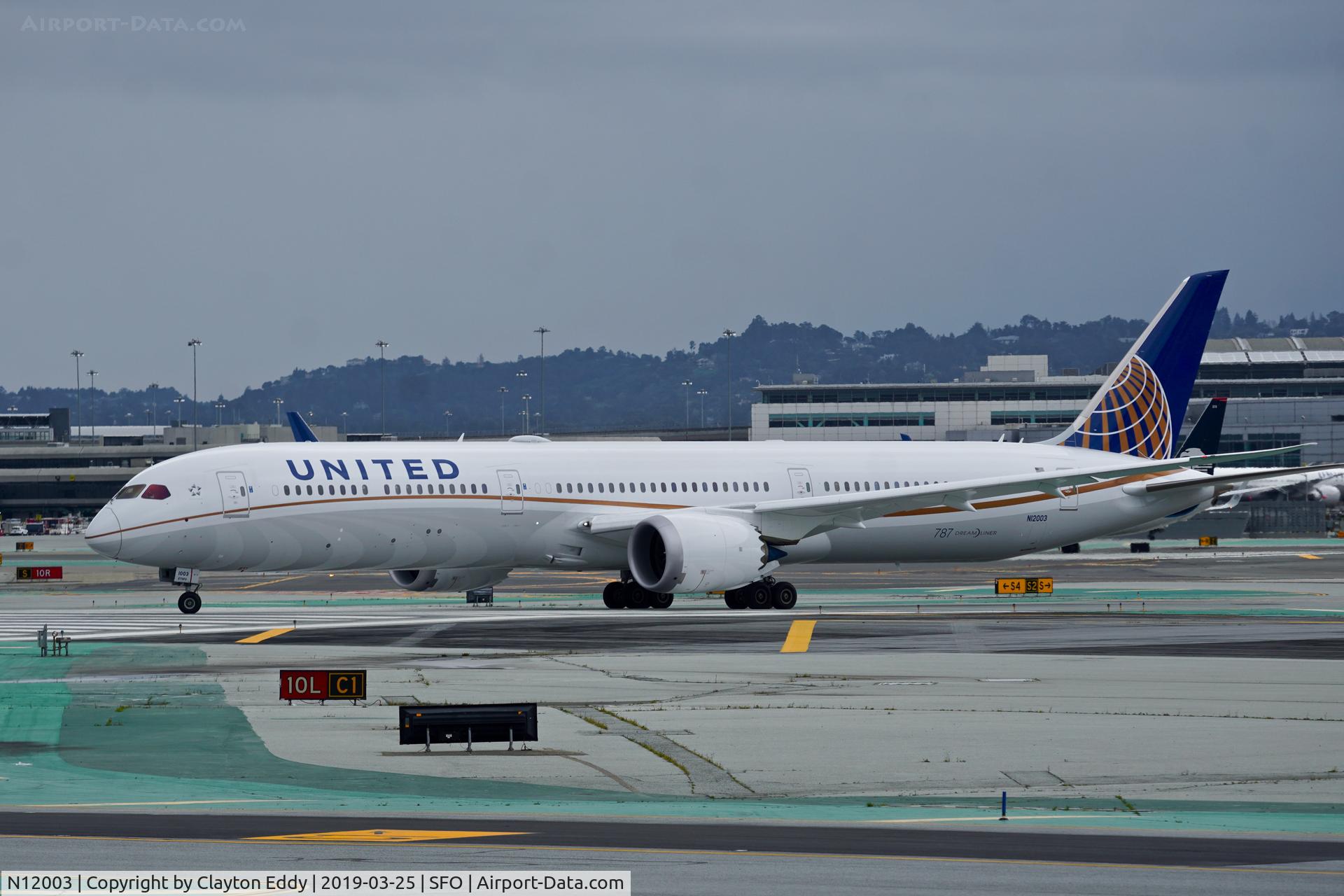 N12003, 2018 Boeing 787-10 Dreamliner Dreamliner C/N 40935, SFO 2019.