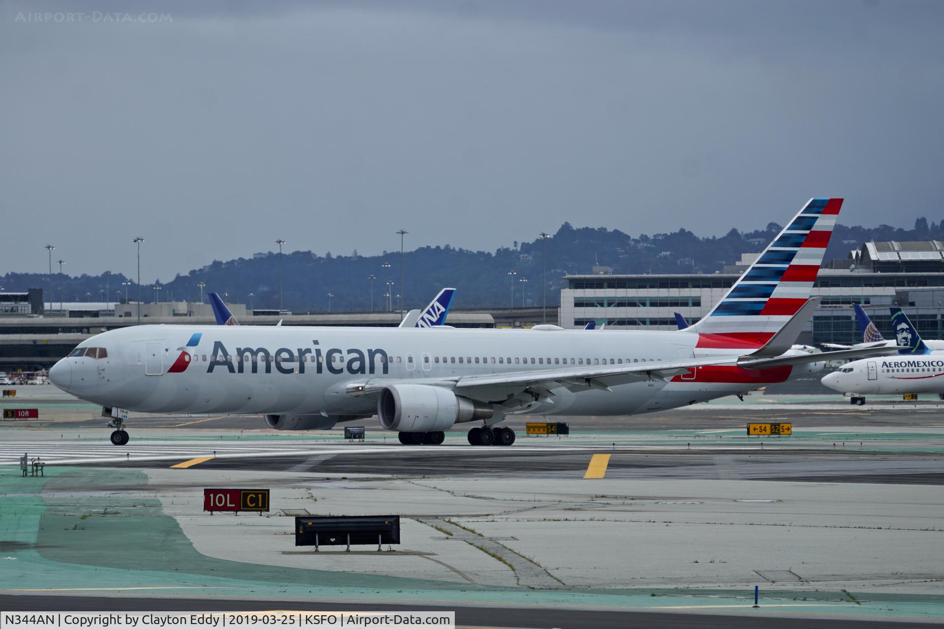 N344AN, 2003 Boeing 767-323 C/N 33083, SFO 2019.